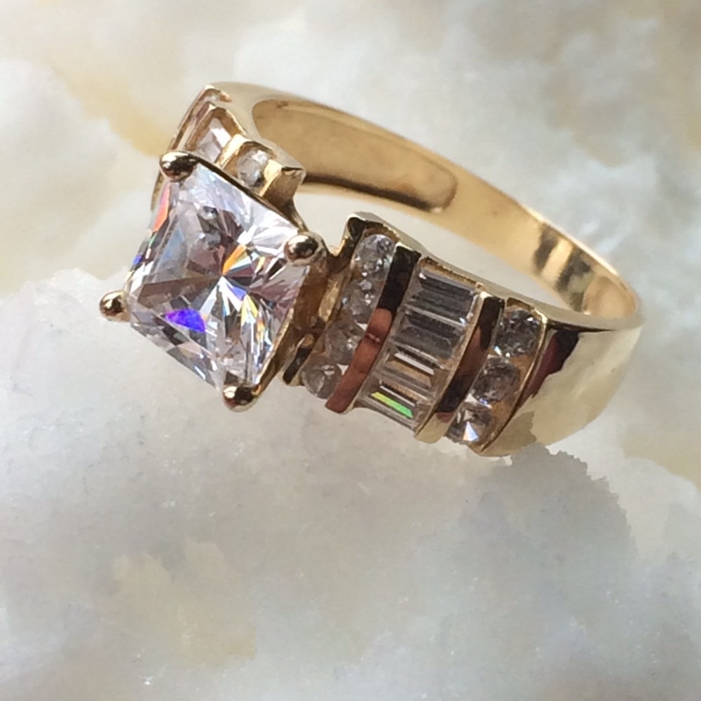 Diamonique ring size 6.5